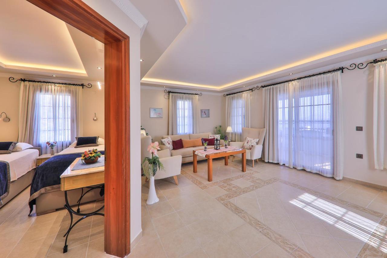Hadrian Hotel 카스 외부 사진