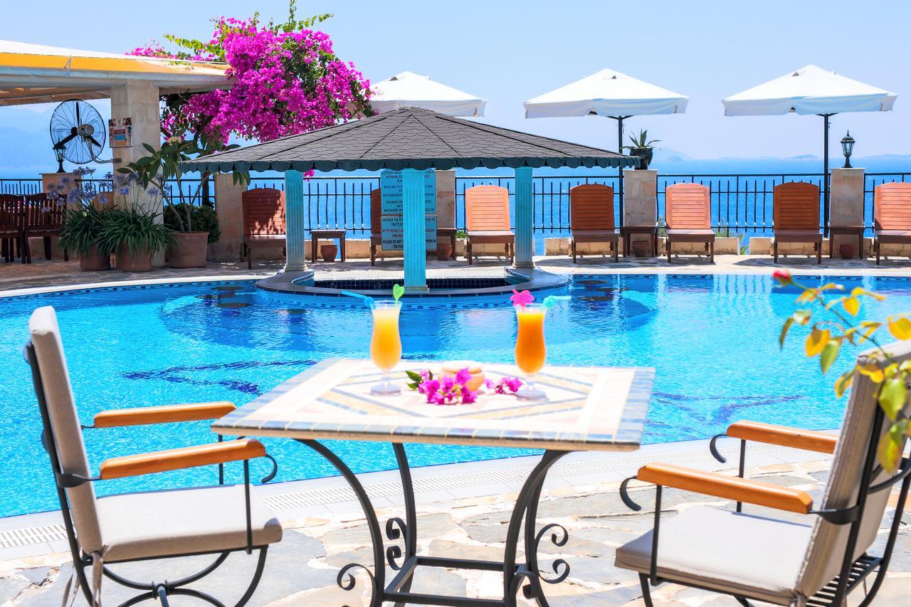 Hadrian Hotel 카스 외부 사진