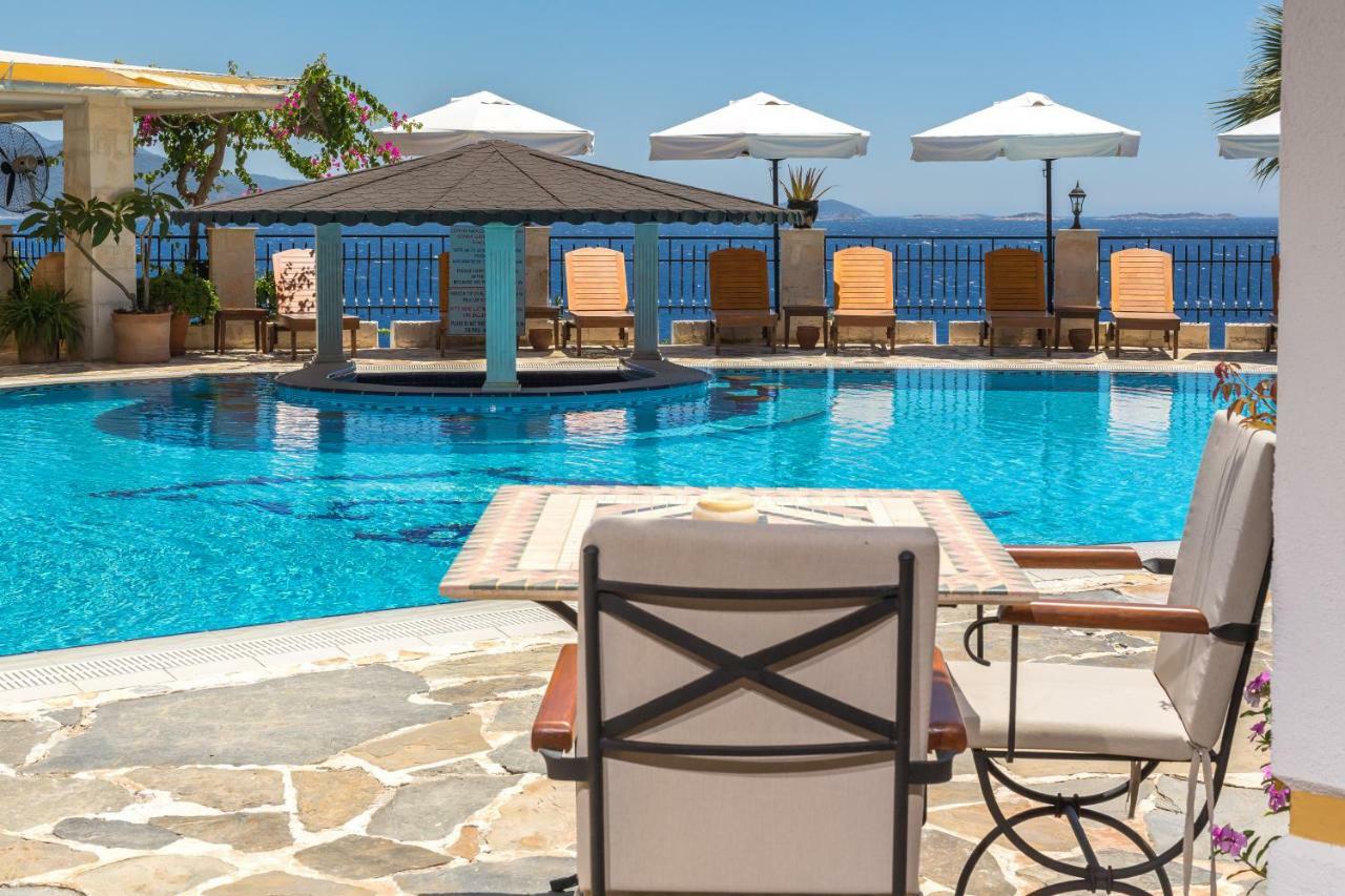 Hadrian Hotel 카스 외부 사진